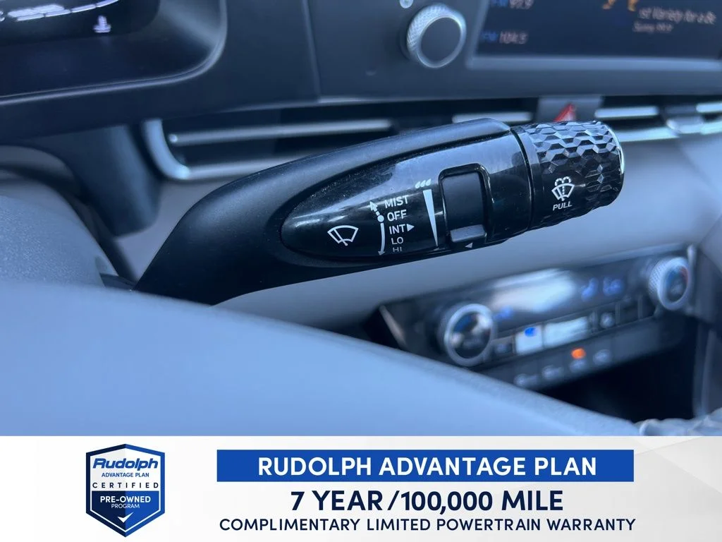 Used 2025 Gray Hyundai SEL Sport image 39