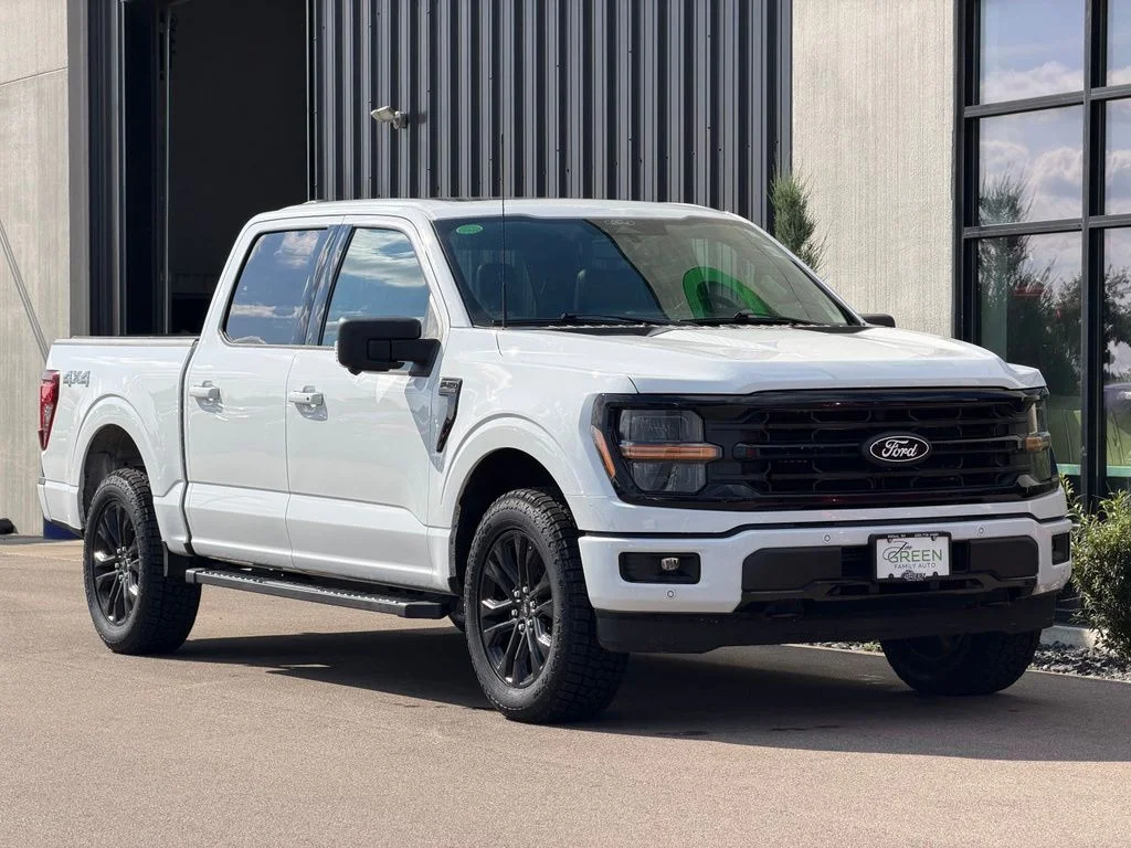 Used 2024 White Ford XLT image 4