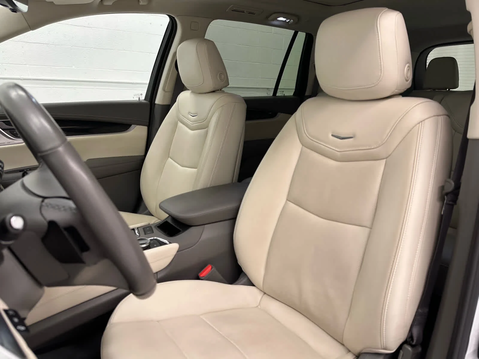 Used 2023 Crystal White Tricoat Cadillac AWD Premium Luxury image 13