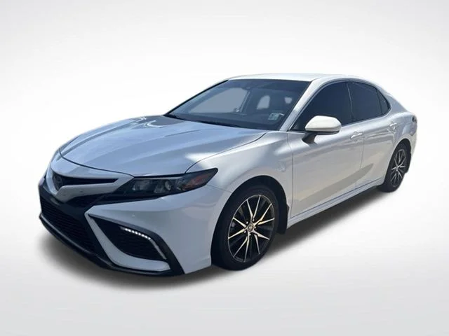 Used 2024 White Toyota SE image 3
