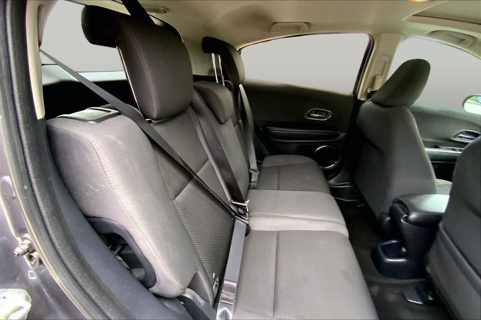 Used 2022 Modern Steel Metallic Honda EX image 19