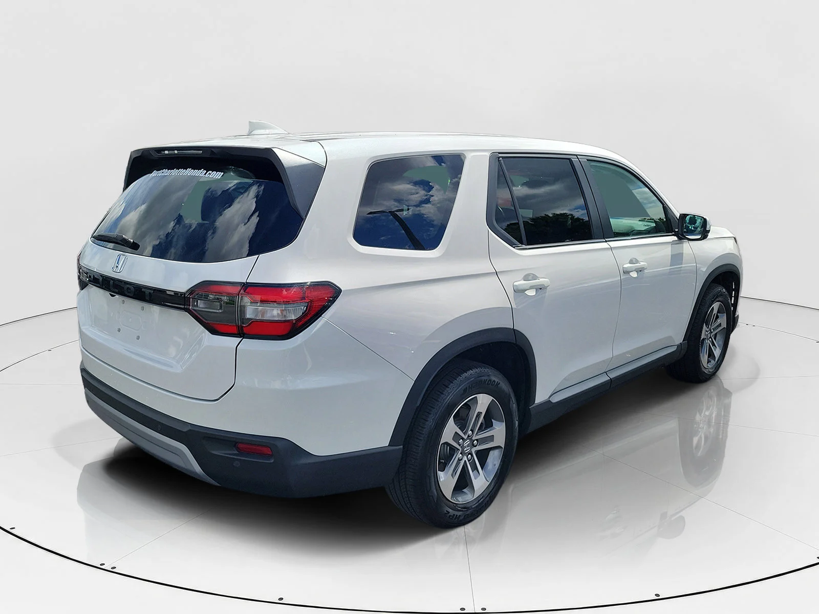 2025 Honda Pilot EX-L - Photo 31