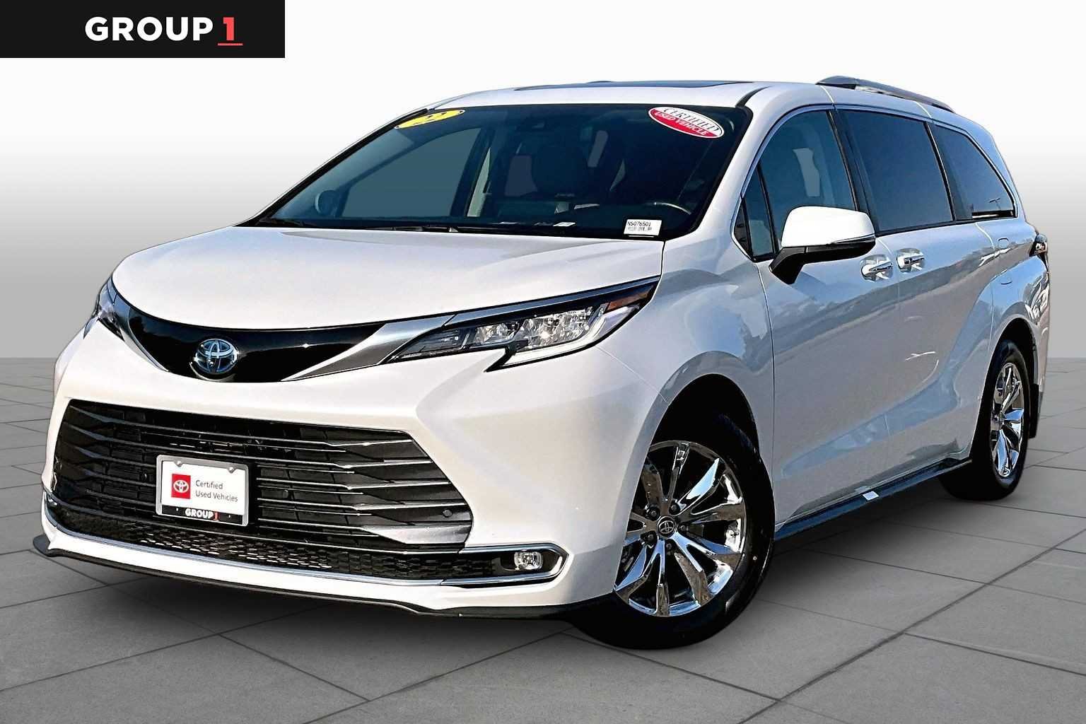 2022 Toyota Sienna Limited