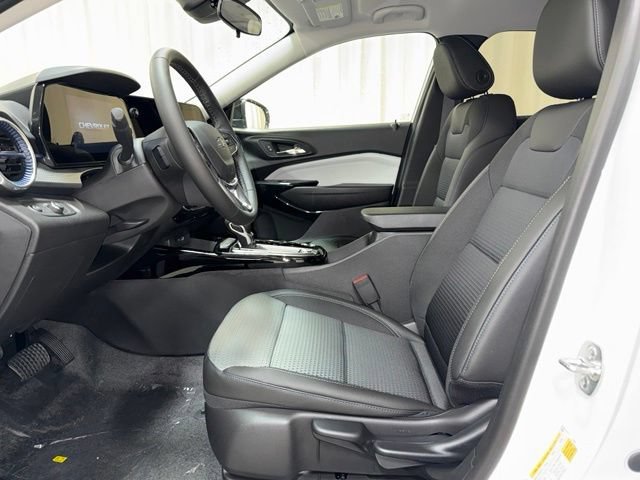 New 2026 Summit White Chevrolet LT image 14