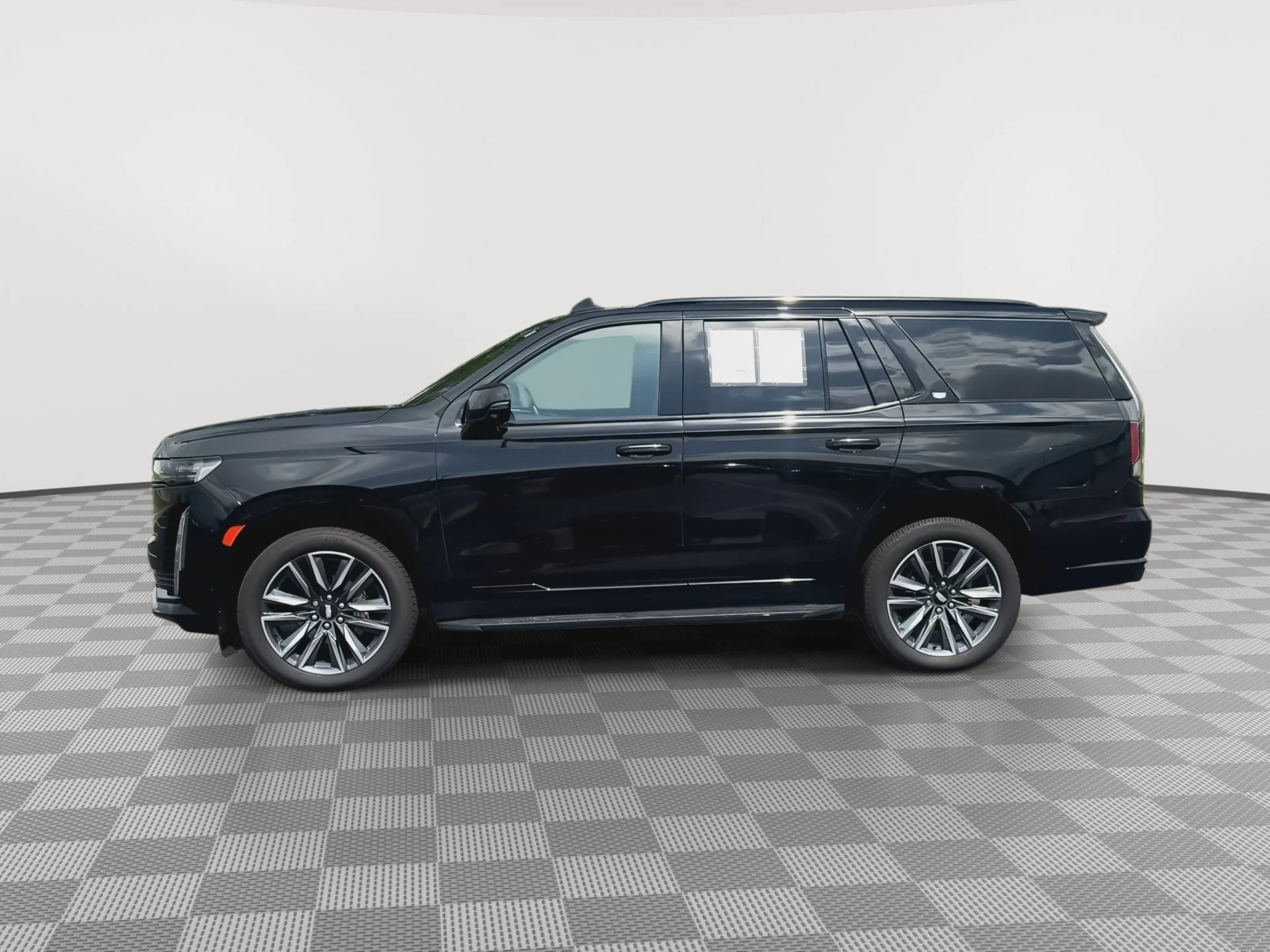 Used 2022 Black Raven Cadillac Sport image 5