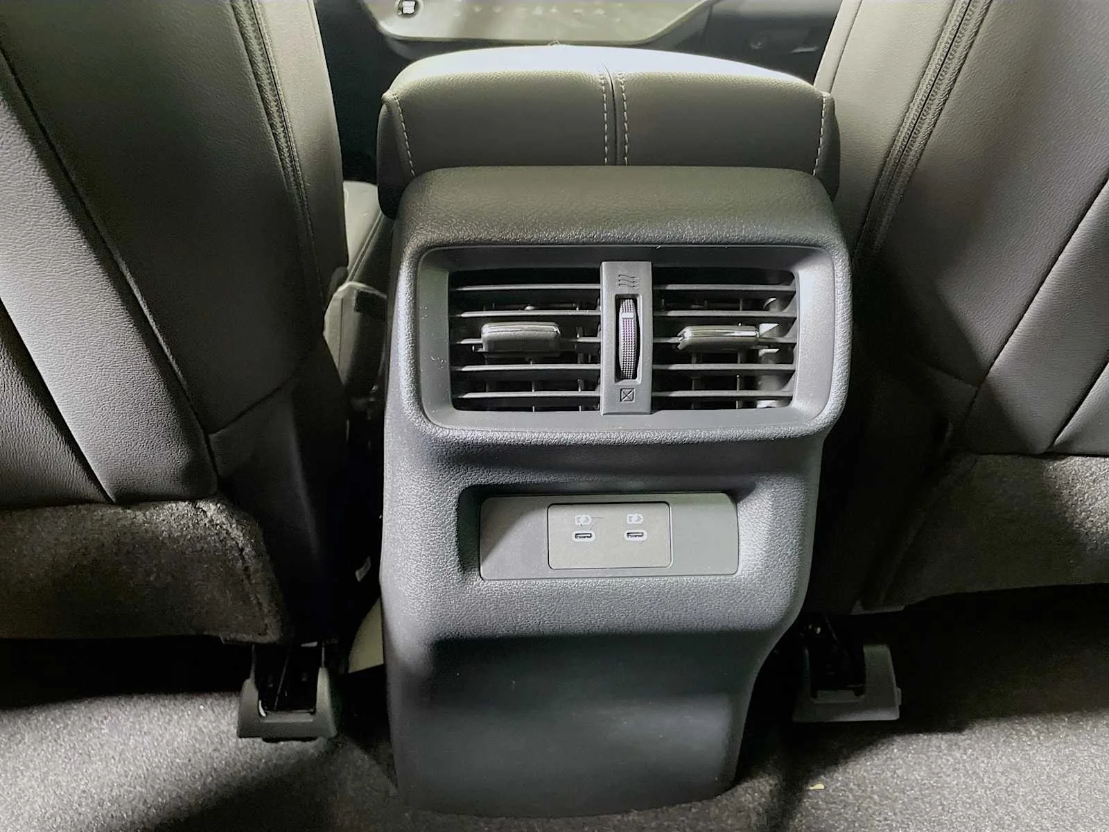 2025 Nissan Murano SL - Photo 24