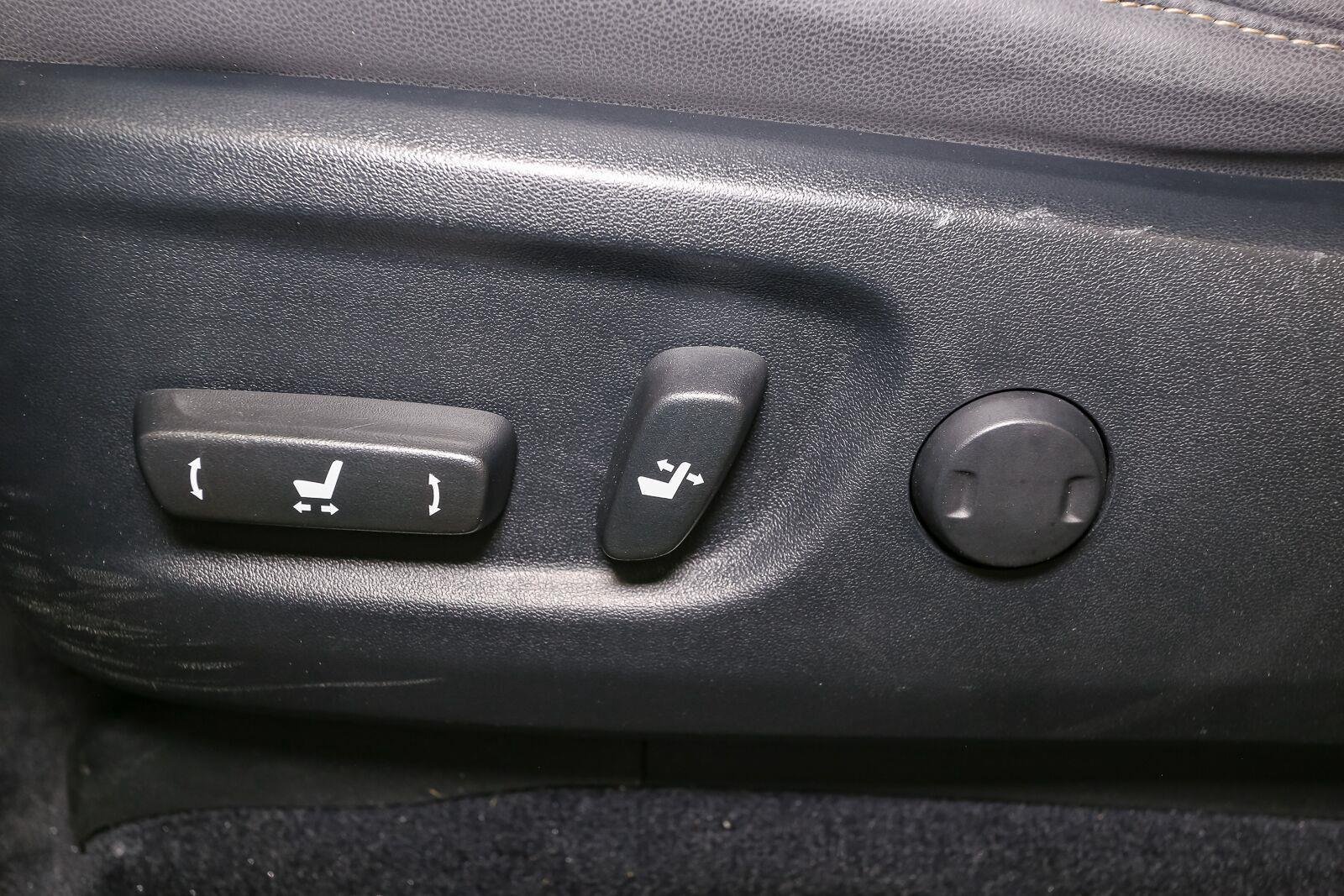Used 2019 Black Onyx Lexus GX 460 Premium image 41