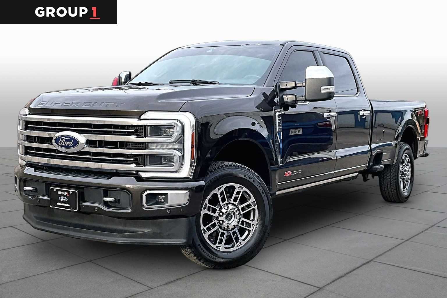 2024 Ford Super Duty F-350 SRW Pickup Limited