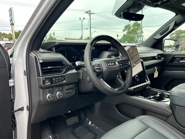 2026 GMC Yukon AT4 - Photo 36