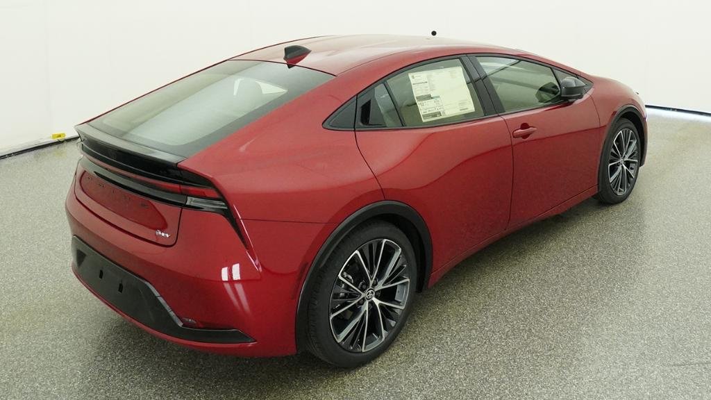 New 2026 Supersonic Red Toyota XLE image 57