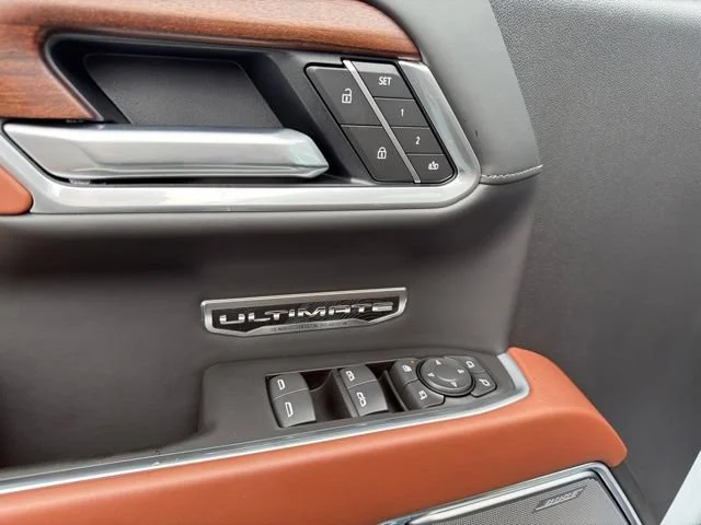 New 2026 Glacier White Tricoat GMC Denali Ultimate image 28