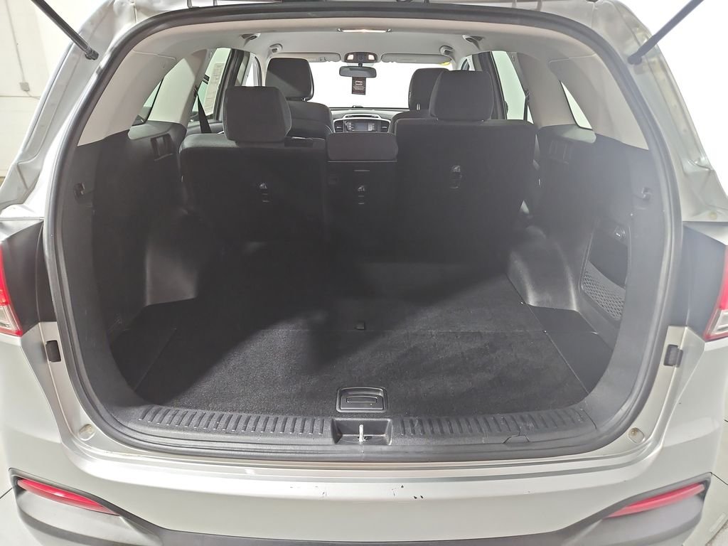 Used 2017 Silver Kia LX image 22