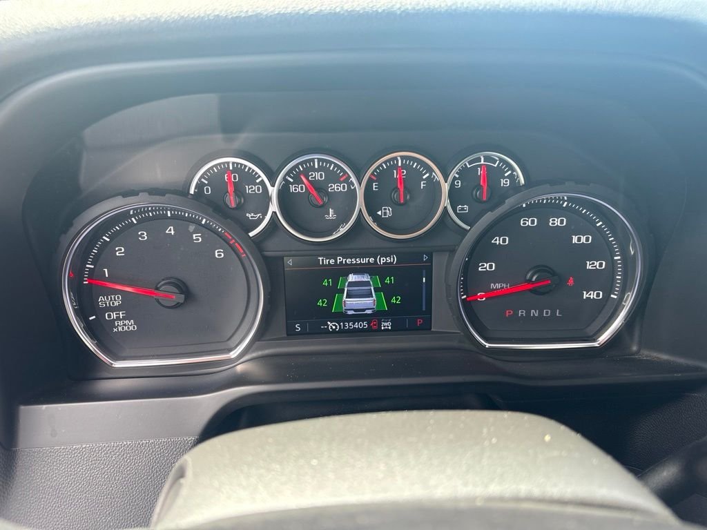 Used 2021 White Chevrolet RST image 9