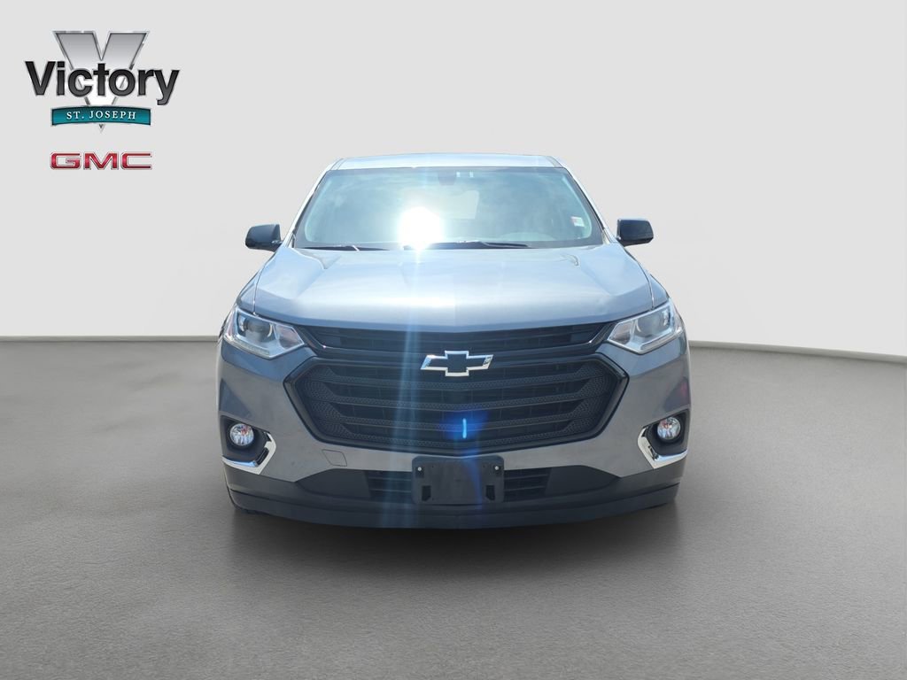 Used 2019 Chevrolet Traverse LS with VIN 1GNERFKW4KJ116127 for sale in Saint Joseph, MO