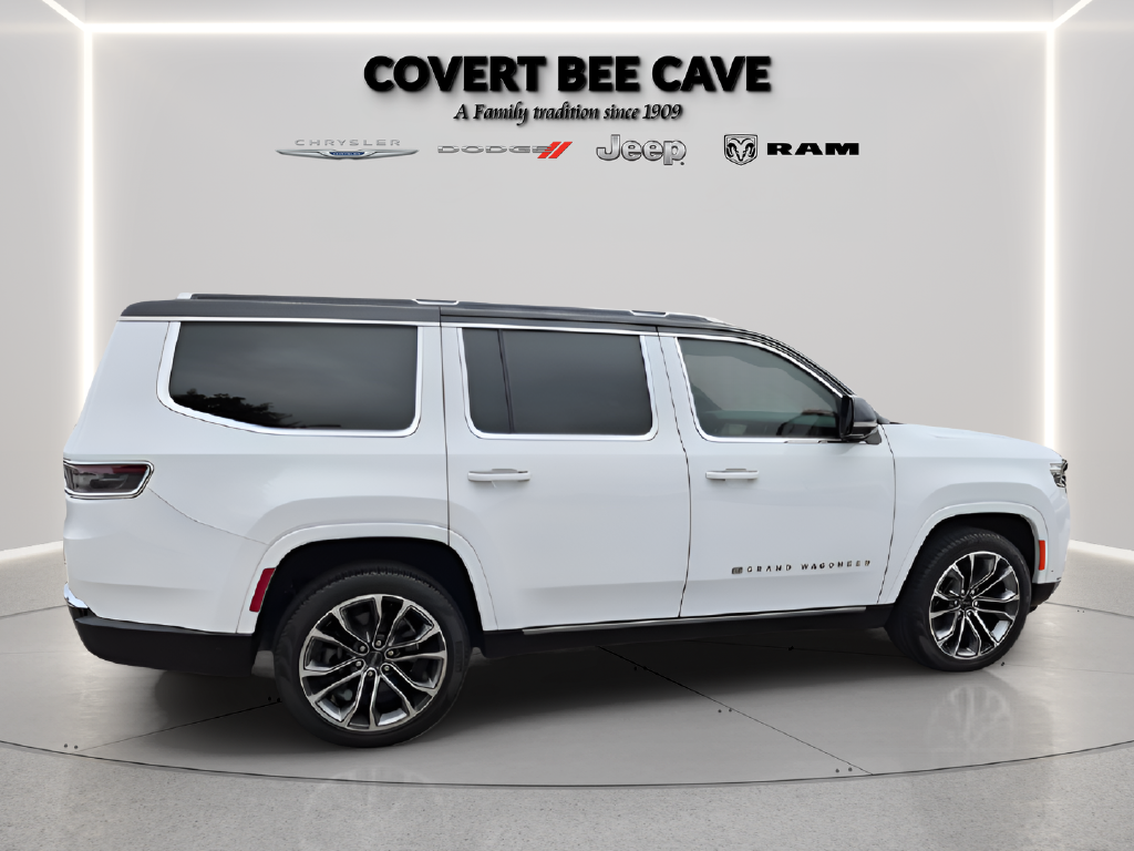 Used 2024 White Jeep Series III image 13