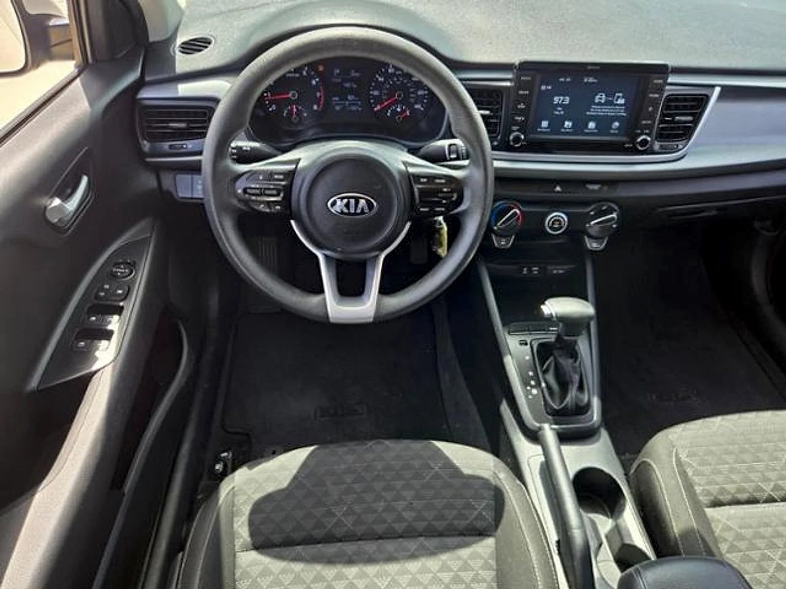 Used 2019 Clear White Kia S image 9