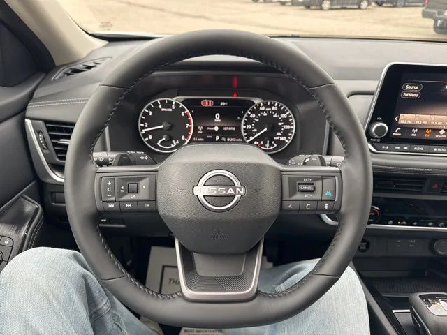 New 2026 Everest White Pearl TriCoat Nissan SV image 10