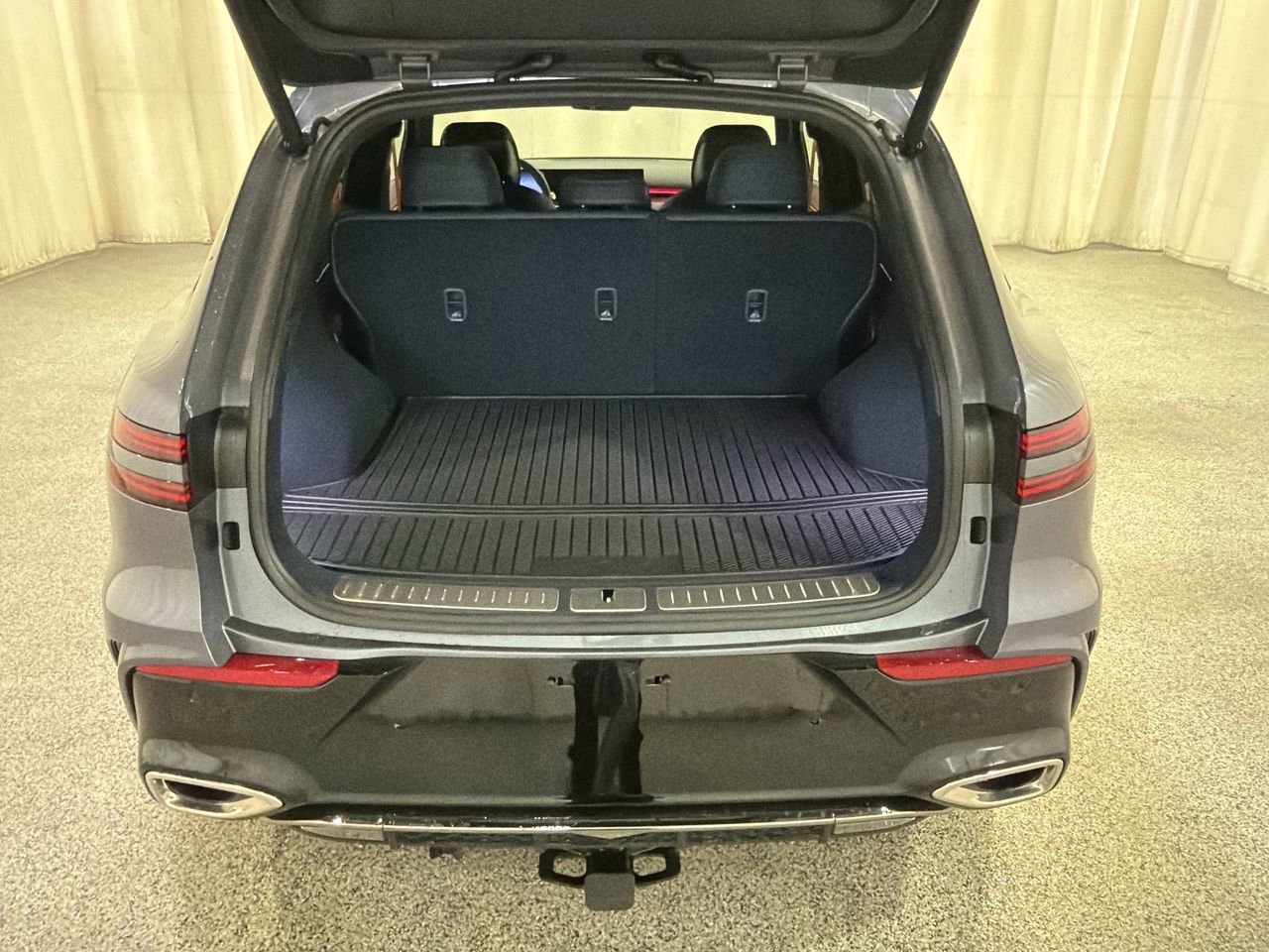 New 2026 Ceres Blue Genesis 2.5T SPORT PRESTIGE image 17