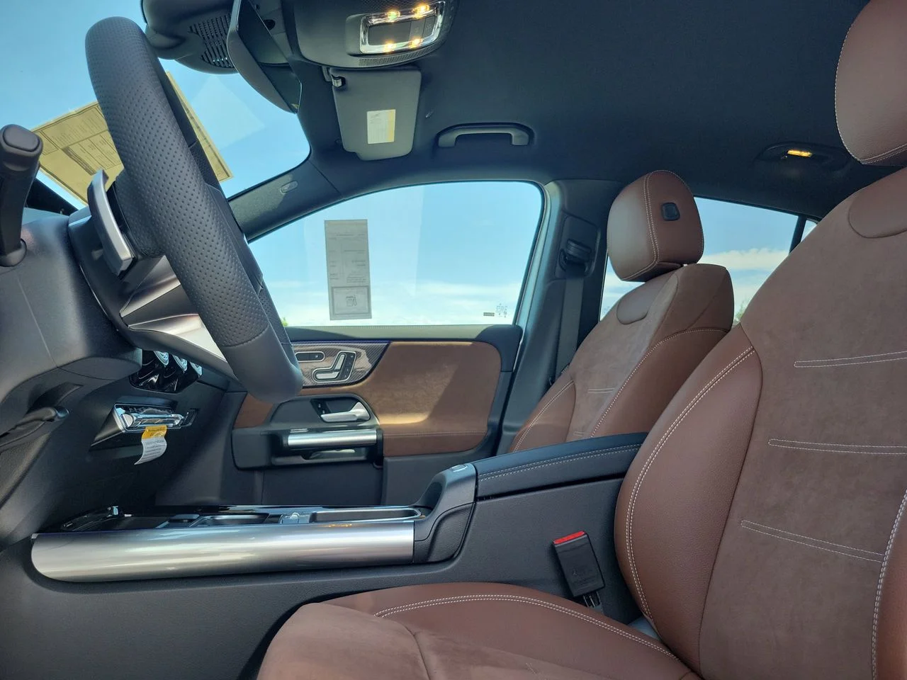 New 2026 Cirrus Silver Metallic Mercedes-Benz GLA 250 image 18