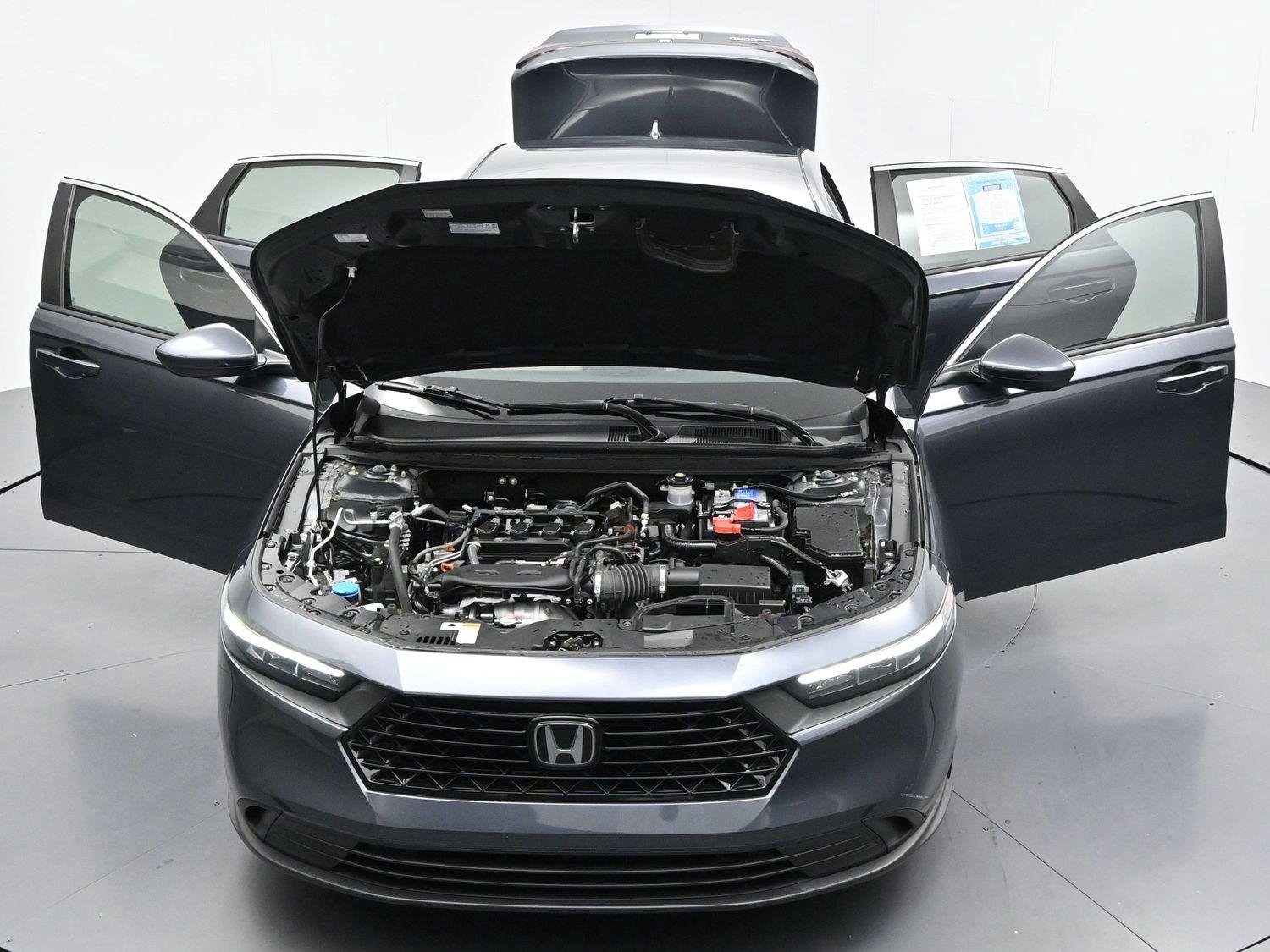 Used 2024 Meteorite Gray Metallic Honda LX image 38