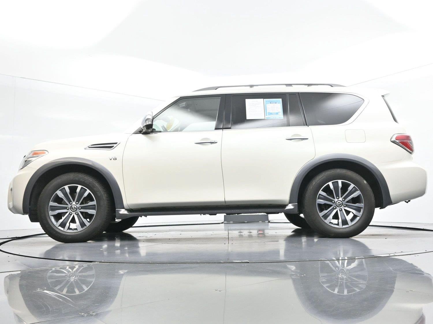 Used 2019 Pearl White Tricoat Nissan SL image 58