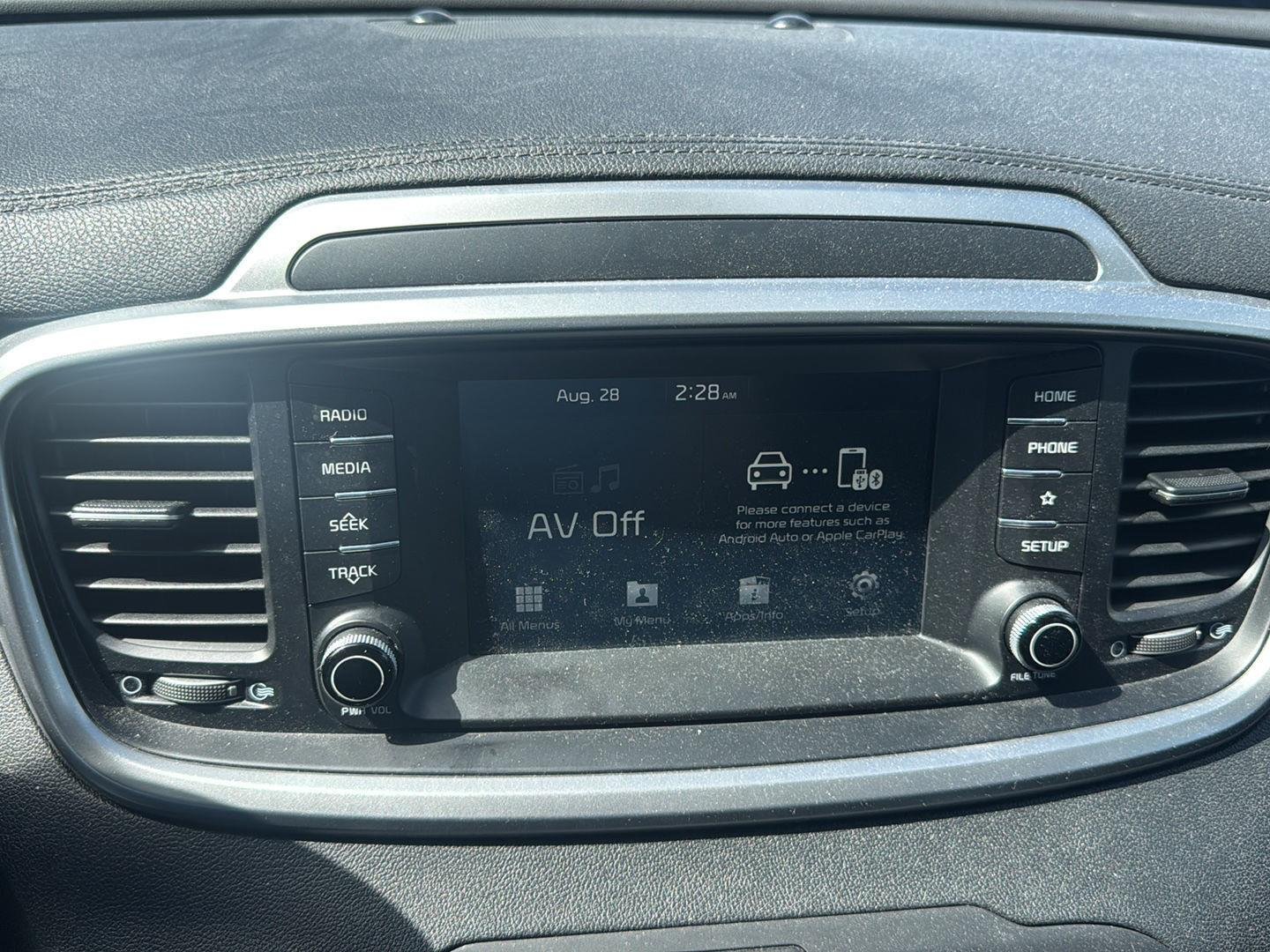 Used 2019 Imperial Blue Kia S V6 image 16