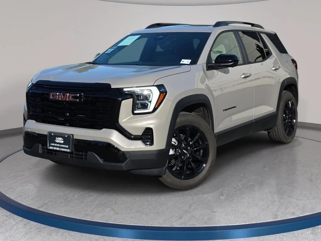 2025 GMC Terrain Elevation AWD's photo