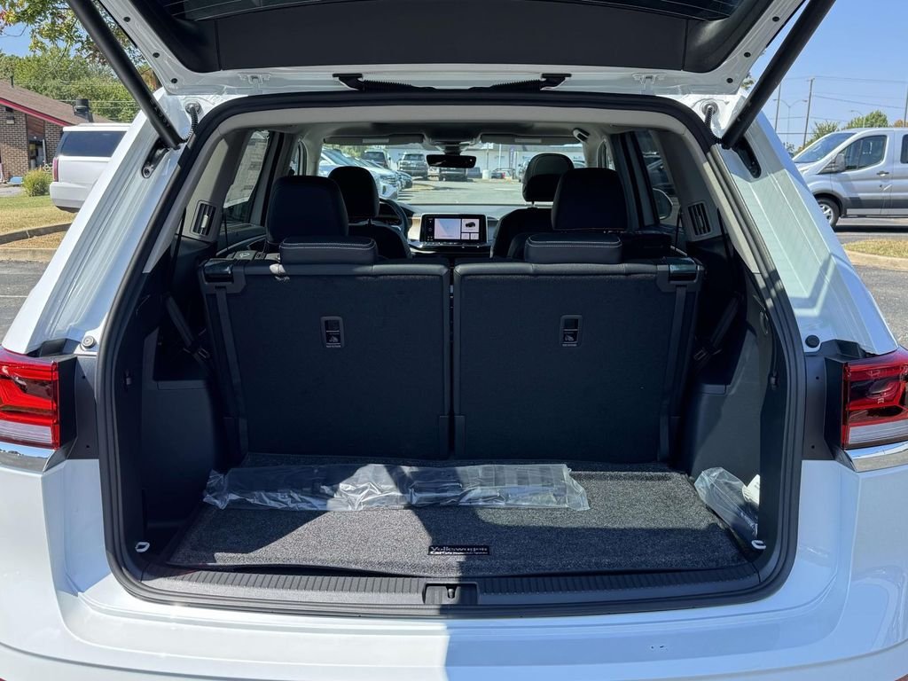 2026 Volkswagen Atlas SE w/Tech - Photo 27