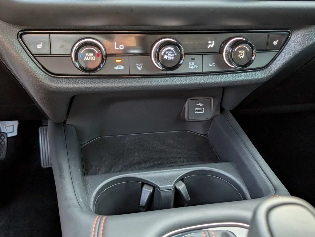 Used 2025  Honda Sport image 8