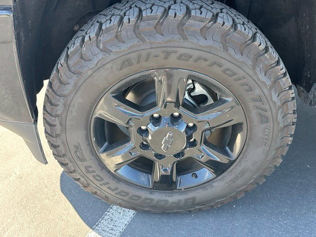 Used 2018 BLACK Chevrolet LTZ image 14