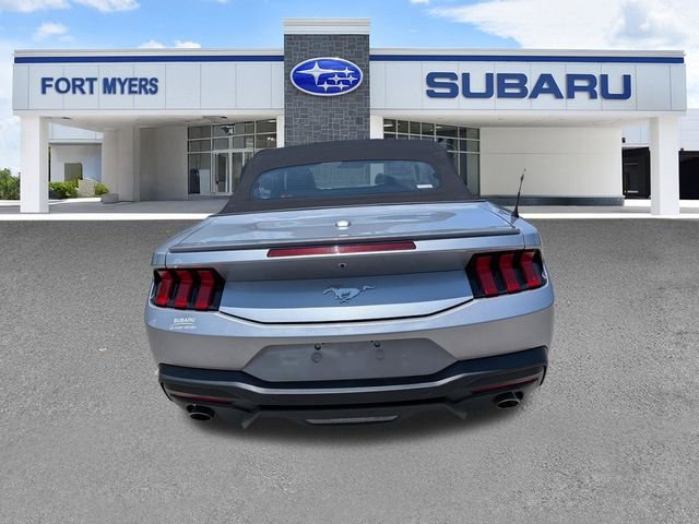 Used 2024 Silver Ford EcoBoost Premium image 5