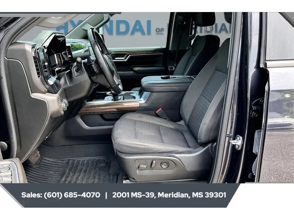Used 2023 Dark Ash Metallic Chevrolet RST image 18