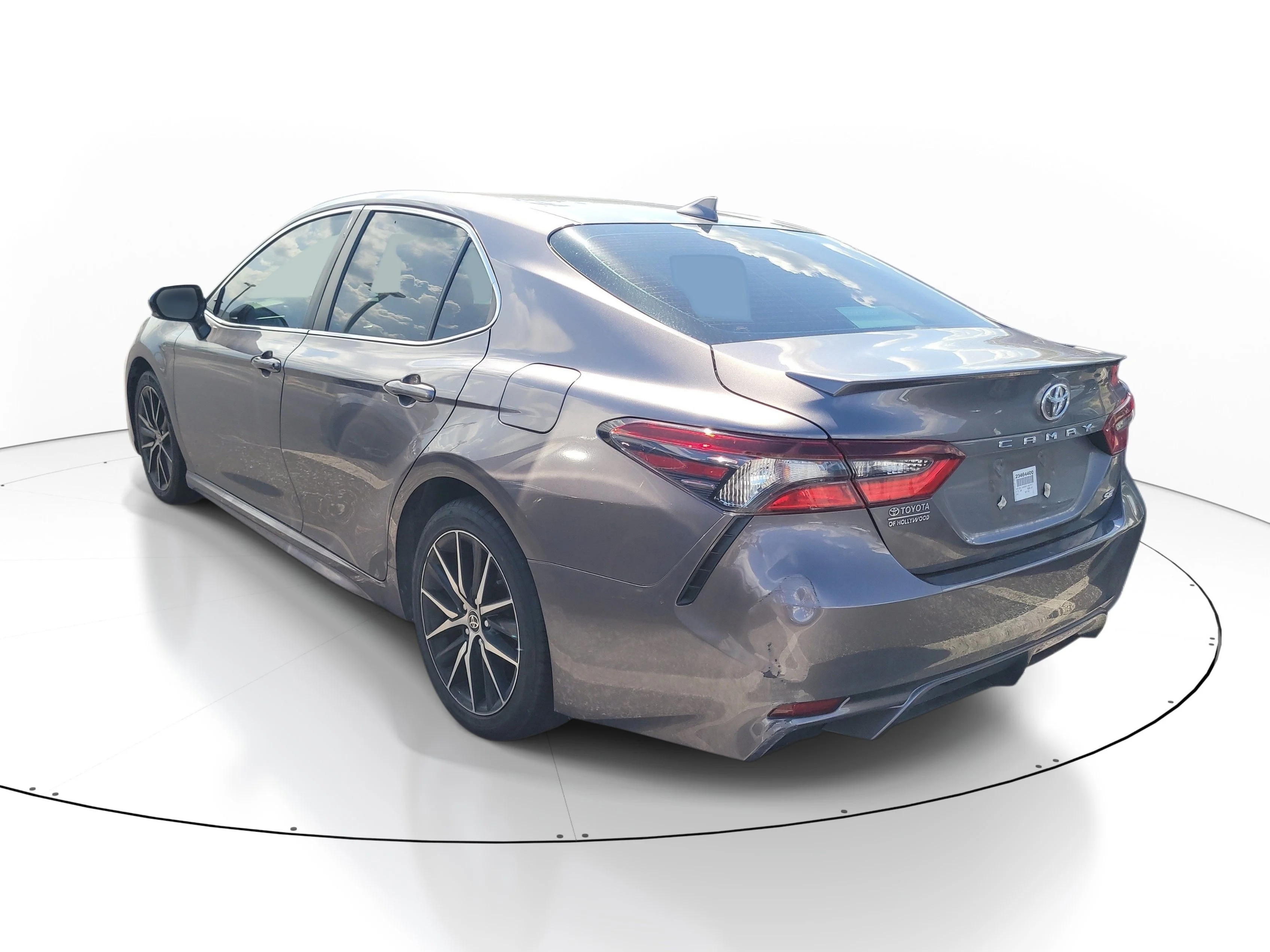 Used 2023 Predawn Gray Mica Toyota SE image 4