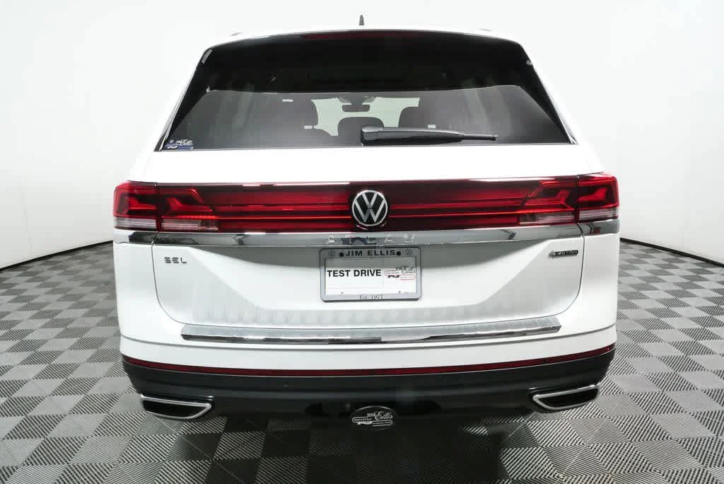 New 2026 Opal White Pearl Volkswagen 2.0T SEL image 25