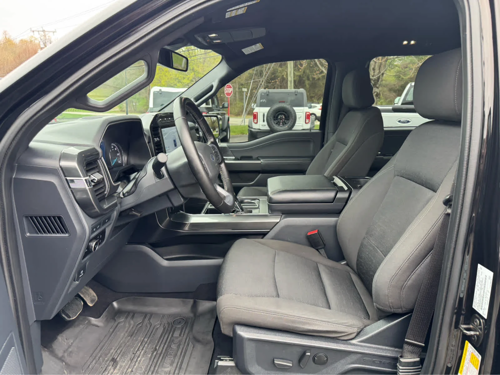 Certified Used 2023 Agate Black Ford XLT image 10