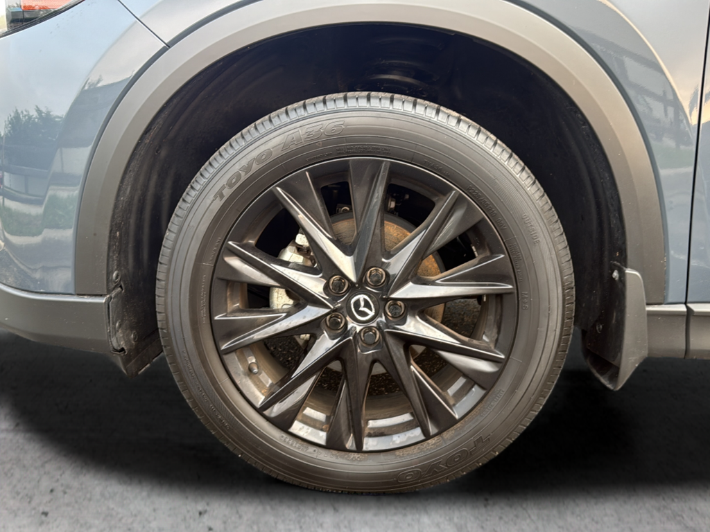 Used 2023 Gray Mazda 2.5 S Carbon Edition image 39
