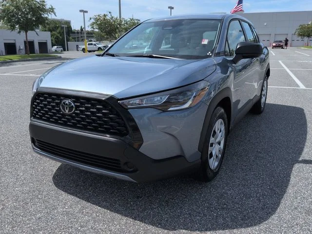 Certified Used 2024  Toyota L image 8