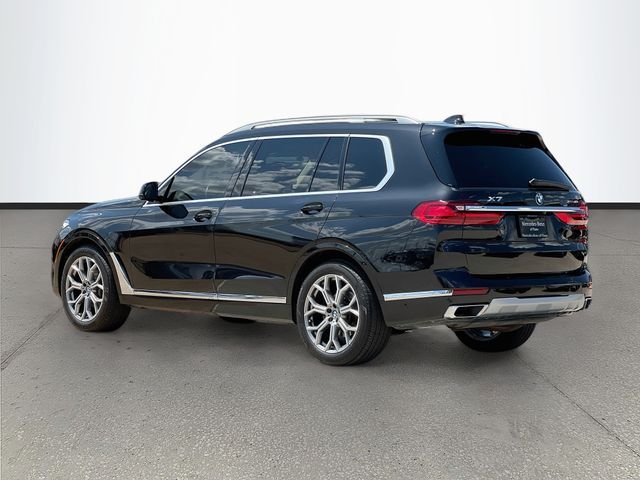 Used 2022 Black BMW xDrive40i image 8