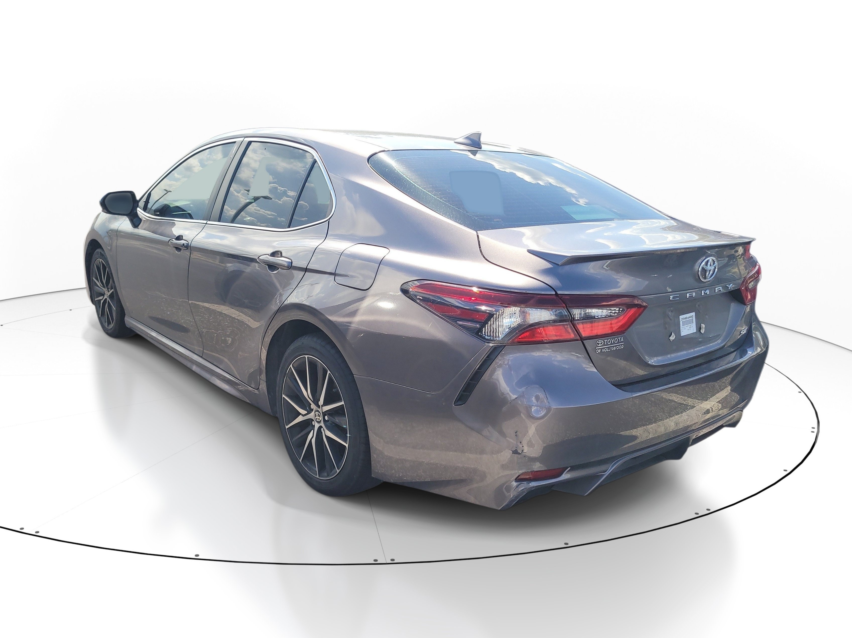 Used 2023 Predawn Gray Mica Toyota SE image 4
