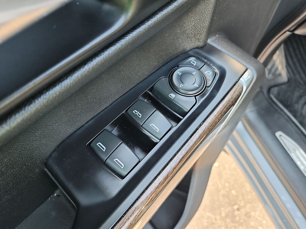 Used 2020 Gray Chevrolet RST image 11