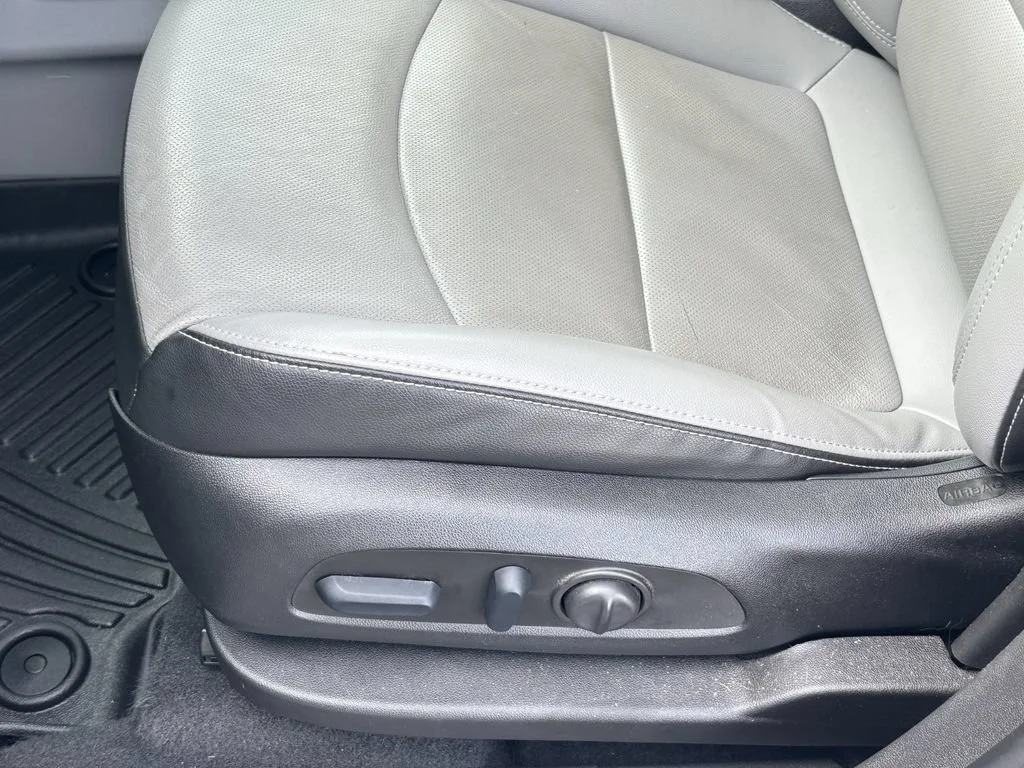 Used 2023 STERLING METALLIC GMC SLT image 16