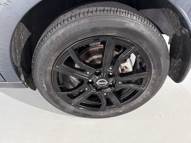 Used 2023 White Nissan SV image 8