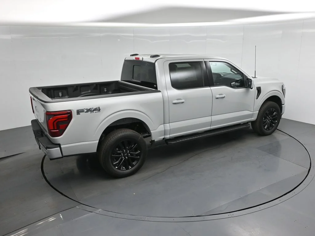New 2026 Avalanche Ford Lariat image 39