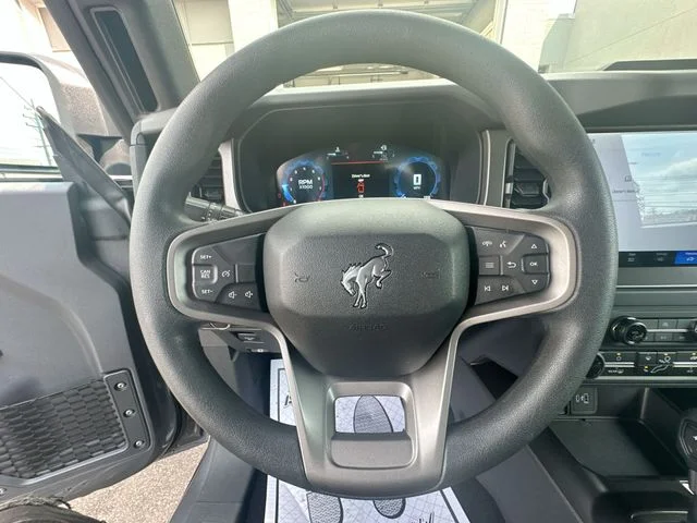 Used 2025 Gray Ford Base image 16