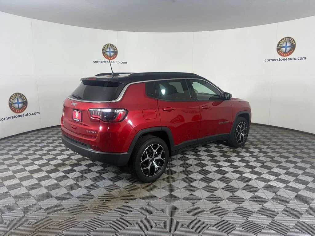 2025 Jeep Compass Limited - Photo 18