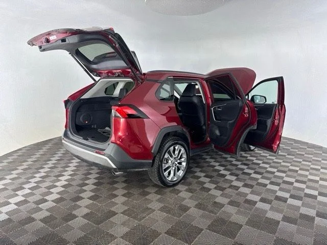 Used 2023 Red Toyota Limited image 18