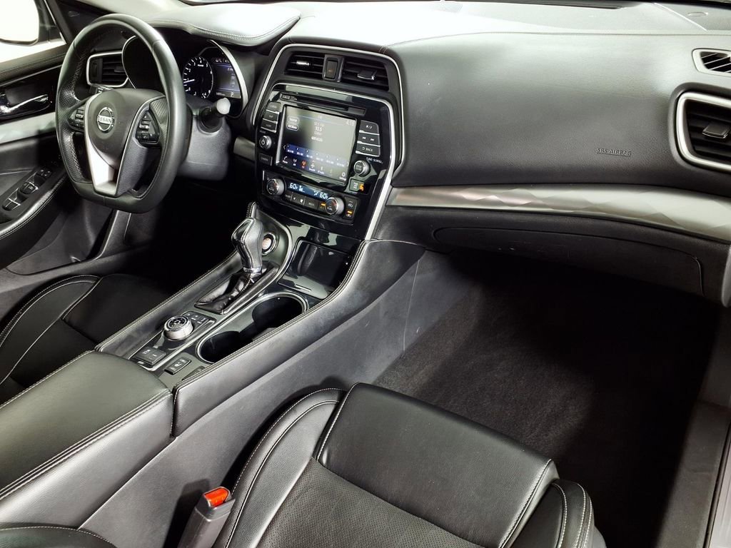2022 Nissan Maxima SV - Photo 12