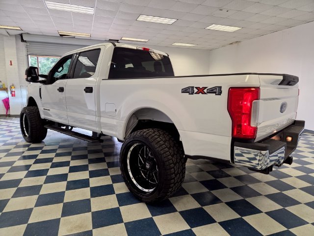 Used 2019 White Ford XLT image 5