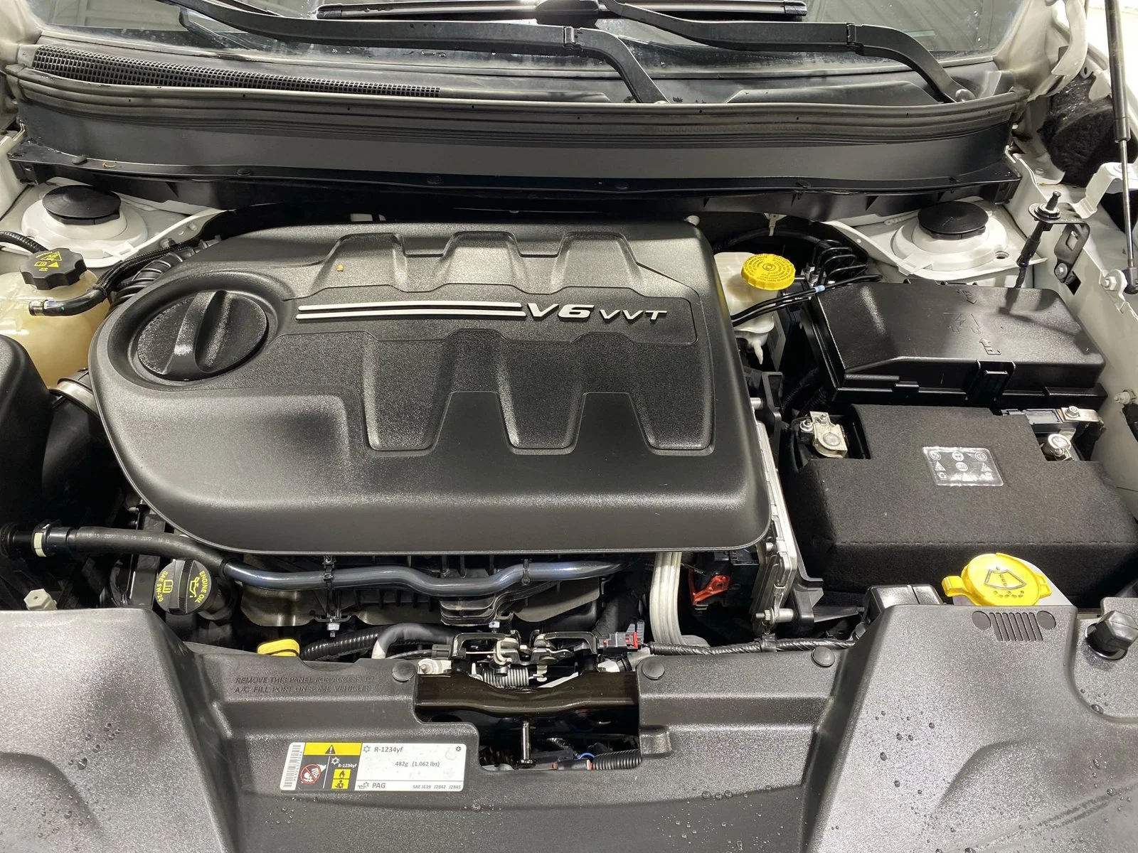 Used 2018 White Jeep Trailhawk image 25
