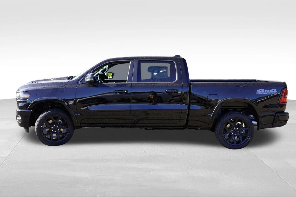 New 2026 Diamond Black Crystal Pearl-Coat Exterior Paint RAM Laramie image 6